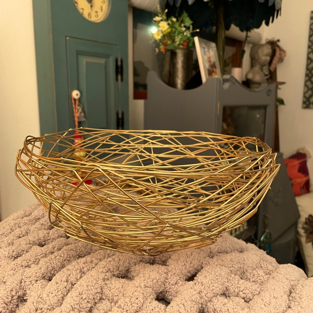 Unique Gold Wired Bowl